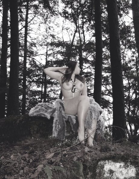 Tiffany Capotelli best model pic