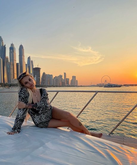 Andelika model best gallery