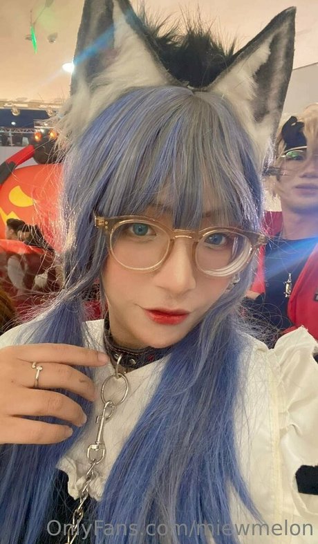 miewmelon erotic pornstar picture