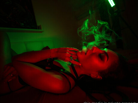 latexjuliana naked star pictures