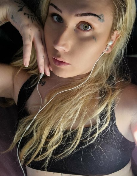 liligoth exclusive pornstar galleries