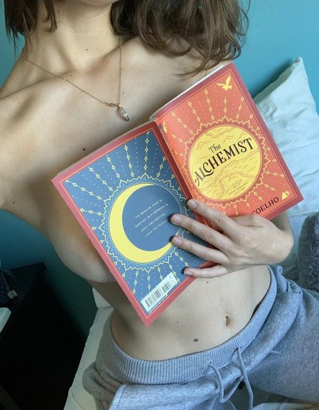 Michelle Ellyse Schlaman erotic pornstar images