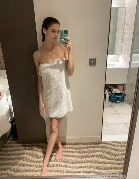 Michelle Ellyse Schlaman pornstar free pics