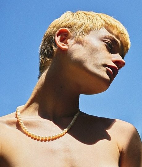 18 year old onlyfans beautiful porn photos