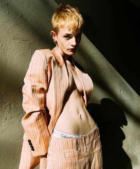 female domination onlyfans art nude picture