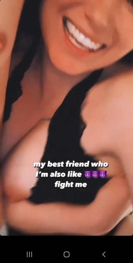 Selena USAF Babe star exclusive pic