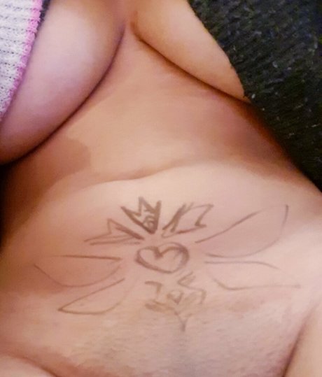 Yazzkull pornographic model archive