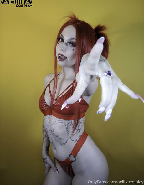 axilliacosplay top star picture