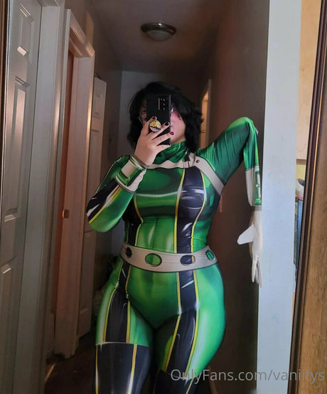 vaniitys free actress pic