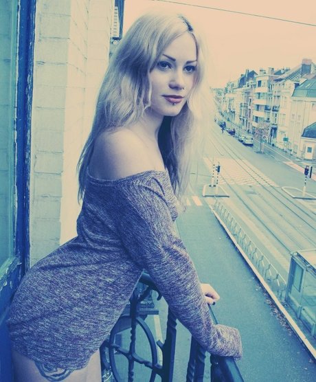 Sandra Gentvainyte exclusive actress images