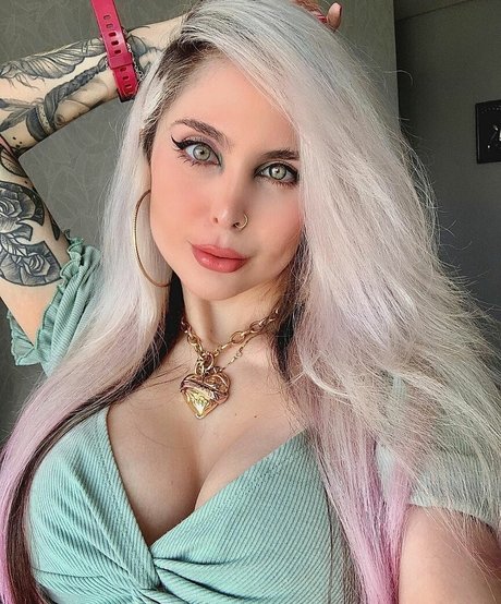 Tamires Panage pornstar nude photos