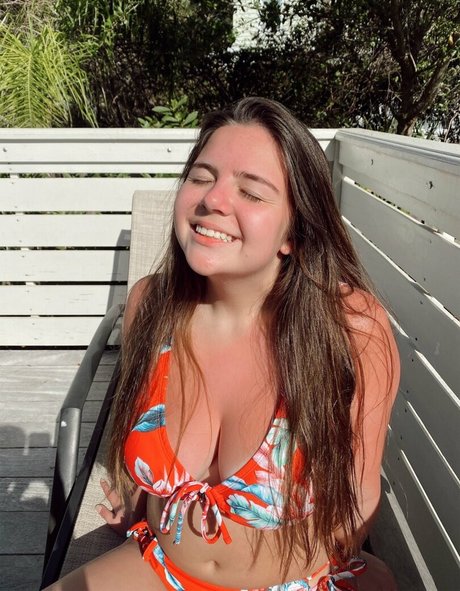 Kaylee S pornstar pretty photos