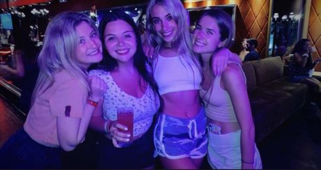 Kaylee S nude pornstar pictures