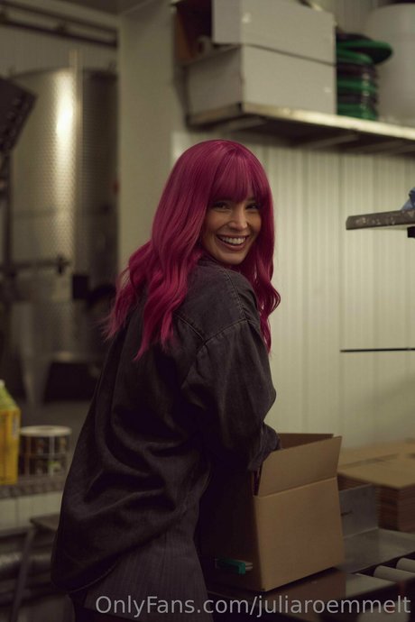 Julia Roemmelt pornstar perfect pic