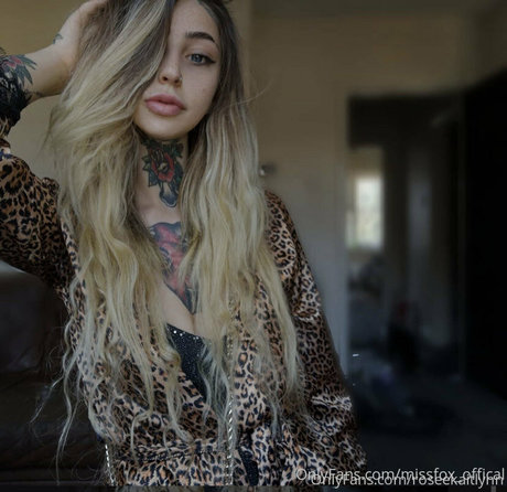 kaitlynnrosee art actress photos