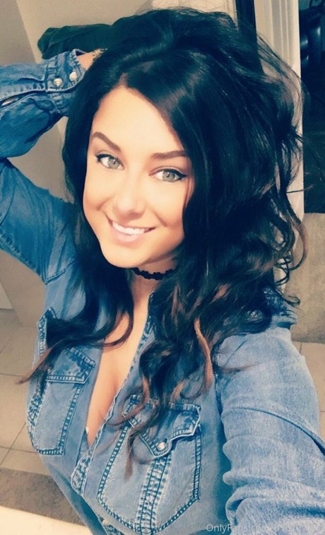 Ashley Dawn pornstar exclusive img