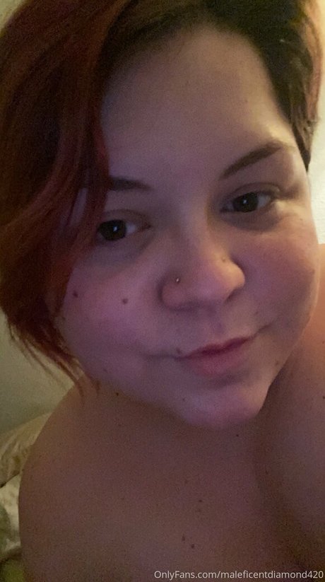 maleficentdiamond420 model top pic