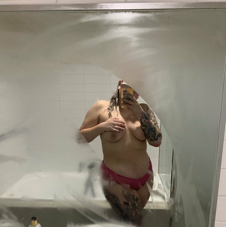 madxrosey hd pornstar pics