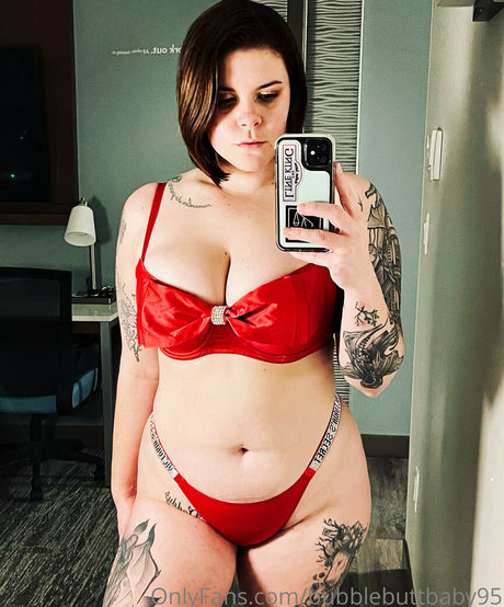 bubblebuttbaby95 star nude galleries