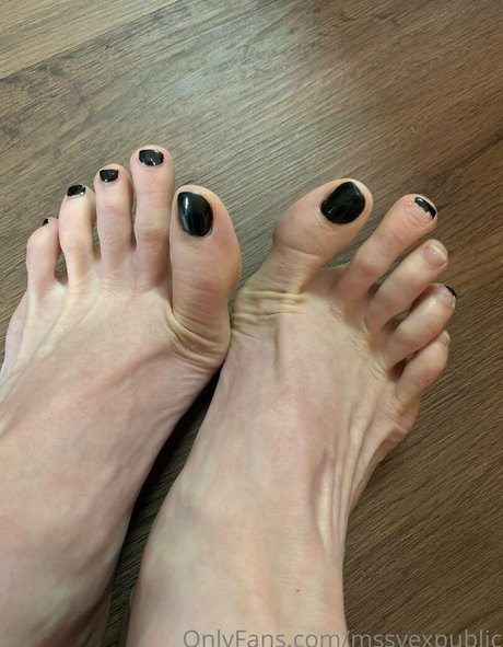 mssvexpublic pornographic model photos