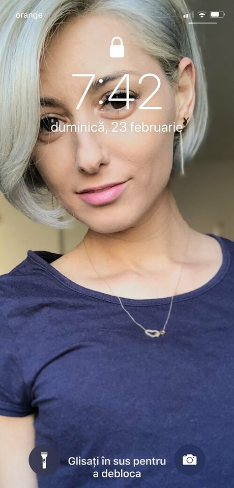 aneshereforu exclusive actress picture