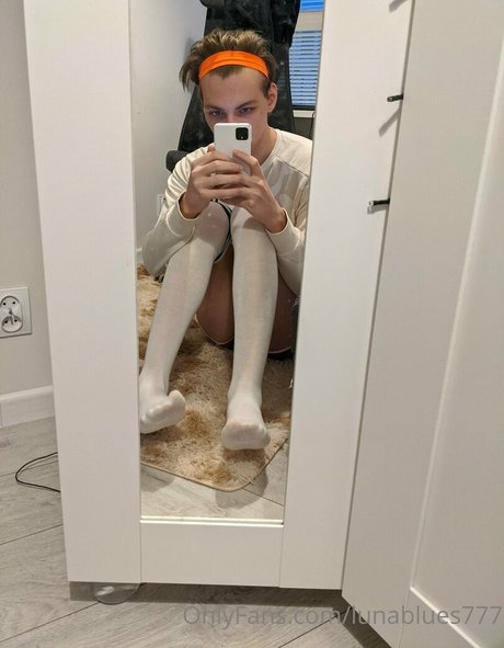 lunablues777 star high quality picture