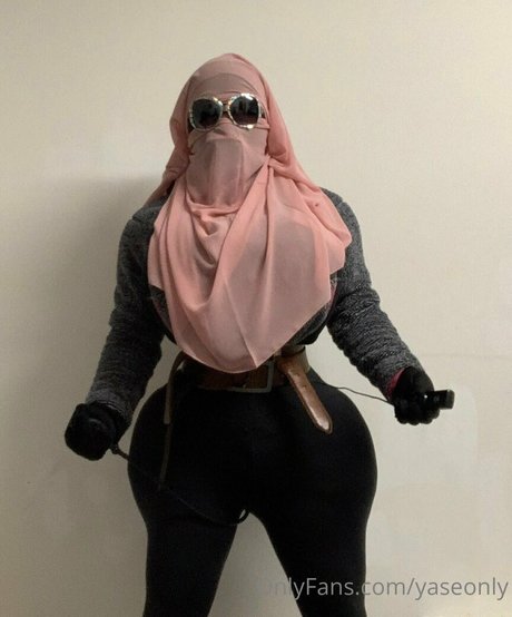 yaseonly perfect star photos