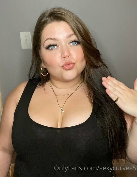 sexycurves5 model sexy photo
