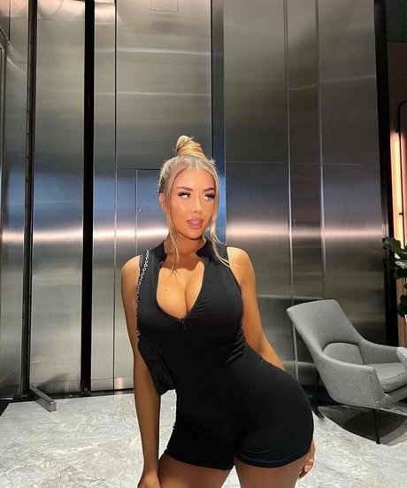 Eve Gale sexy actress photos