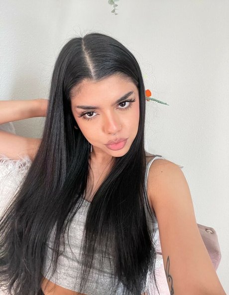 cyberiariley adult star galleries