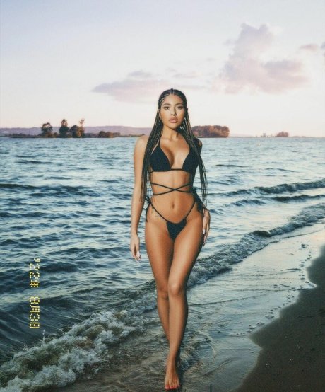 huge anal dildo onlyfans pornographic pictures