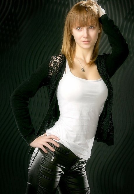 Modelkartei free actress photo