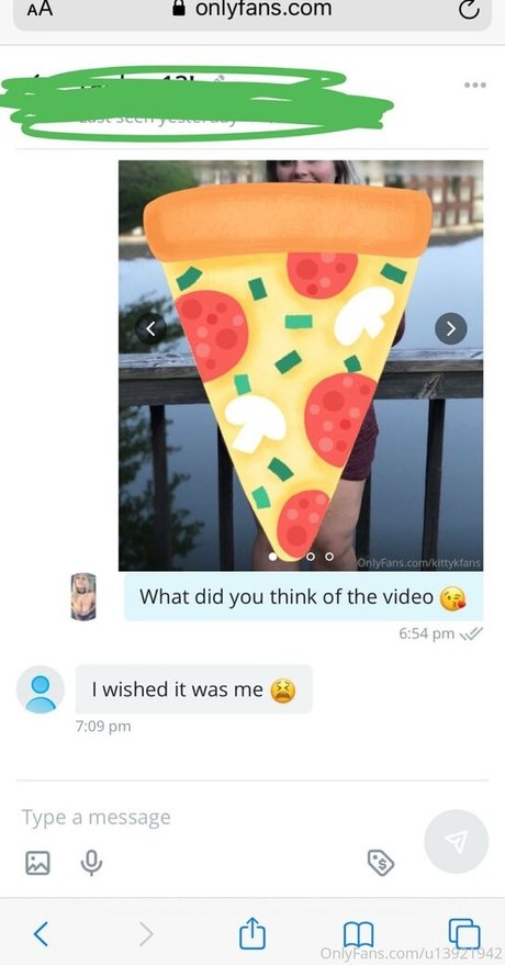 blonde shemale onlyfans sexy nude photo