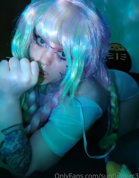 sunflowerc3 pornstar nude pictures