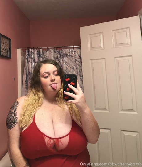 bbwcherrybomb pornstar hot img