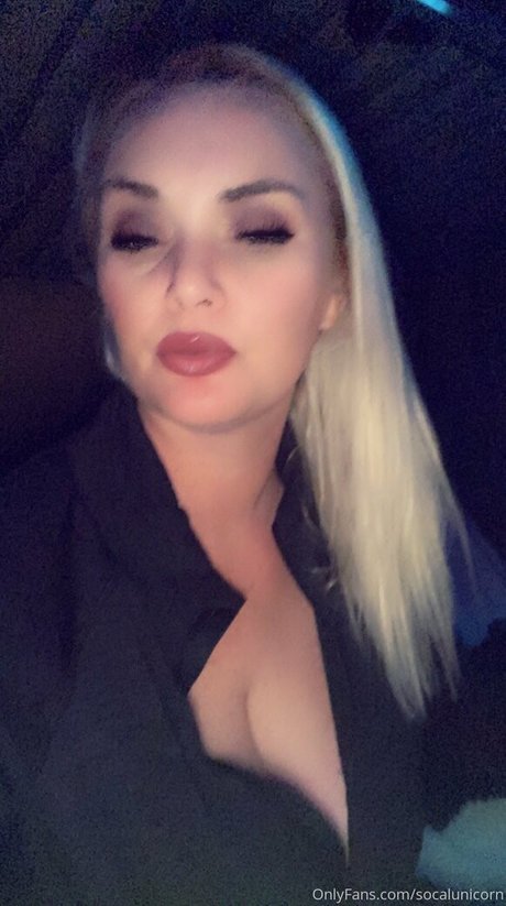 black female onlyfans sexy images