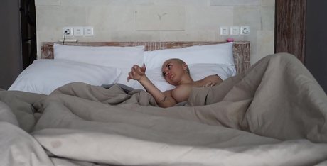 Laboredmantra928 model naked photos