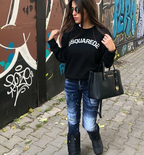 Meshi Malka star hd image