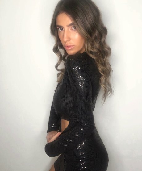 Meshi Malka top star gallery