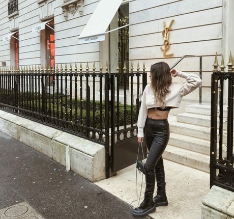 Meshi Malka star naked images