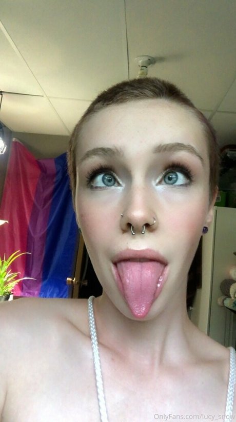 lucy snow porn actress picture