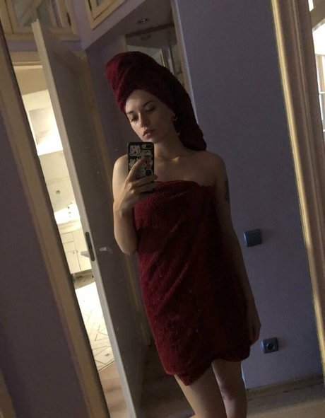 oksanam top model pic