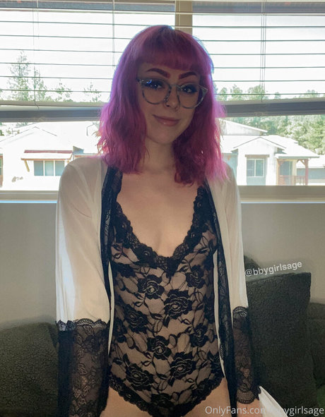 bbygirlsage model hot img