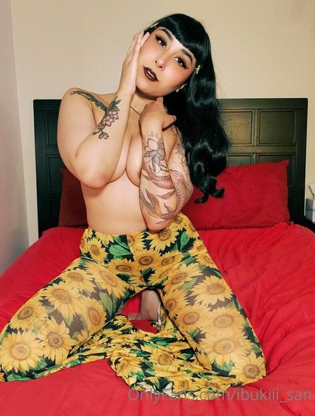 ibukiii san perfect model pic