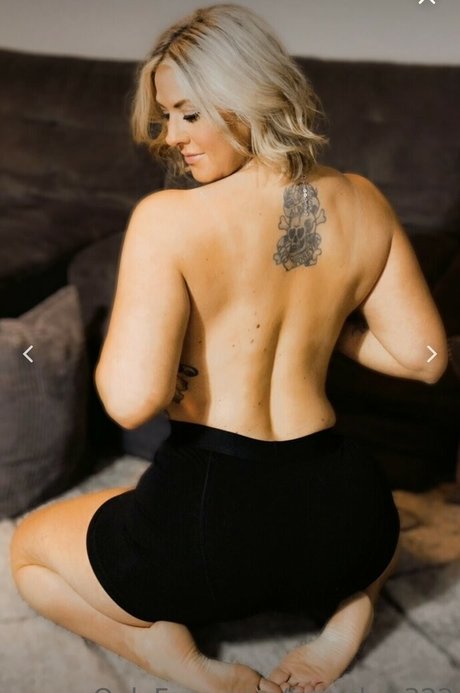 Brandyw322 pornstar img