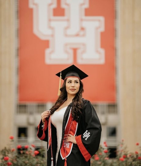 Michelle Balderrama pretty actress gallery