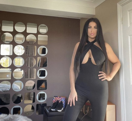 babe brunette onlyfans beautiful porn photos