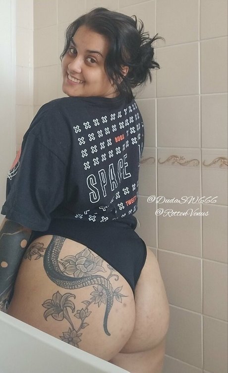 RottenVenus nice model images