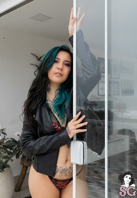 Karine Moraes perfect actress photos