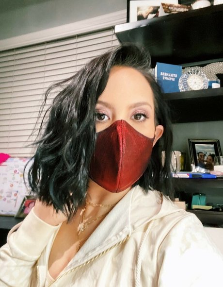 Cheryl Burke high quality actress galleries